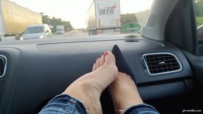 barefoot on the Highway HD wmv 1920x1080