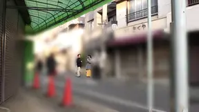 Amateur MILF picks up a lucky guy on the street and they head home for