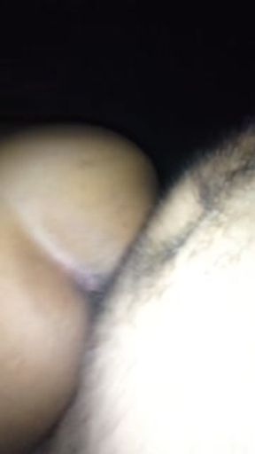 Llenandole el culo de leche a mi vecina infiel