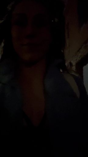 Housewife goes wild at suburban club