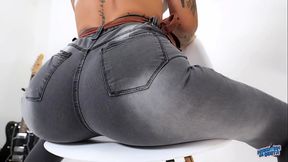 Holy F*ck Thats an Amazin Ass!!! What a Body!