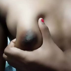 Priya boobs show part-1 hindi