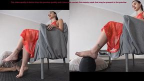 Hanna - ChairFootWorship - Bonus
