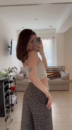 Skinny Gretta offers more on OnlyFans