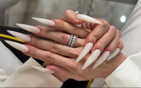 Hot White Color Long Nails, Sharp Claws, Long Fingers and Hands Worship
