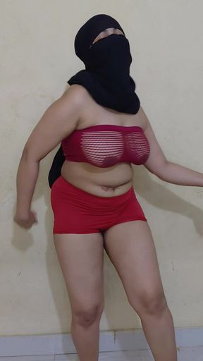 Hot &amp; Energetic Dance Performance