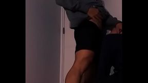 el repartidor delivery reparte pizza o verga?