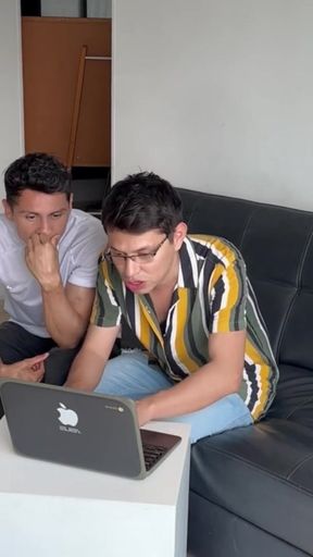 A customer calls me to fix his laptop, I find a lot of gay porn and decide to give him a discount for fucking him.   Clip 1