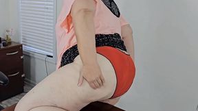 BBW SSBBW- I can’t believe the perverted guy was watching my big fat ass from inside his car -kinky hijab POV, ass worship (big butt, big booty, big ass, huge ass, big tits, big boobs, massive ass, big fat pussy, Big Ass White Girls, Fat Ass White Girl, B