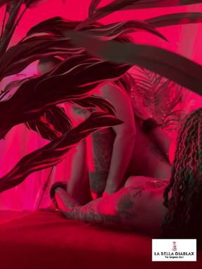 Red Passion Bts with Wetkittycity