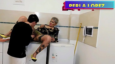 I GIVE MILK AND A LOT OF DICK IN MY STEPMOTHER'S ASS SO THAT SHE DOESN'T GO OUT THERE