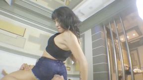 PLAY WITH MY LEGS AND FELL MY POWER - BY THAY FLORES - CLIP 2 FULL HD