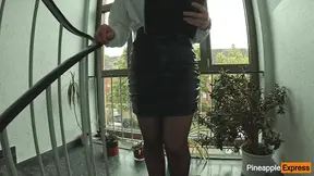 No Rent &mdash;  Just Blowjob – Realtor’s Dirty Deal