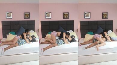 I incite my girlfriend to have hot sex.