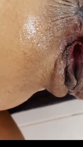 MY VERY GOOD NEIGHBOR LIKES THE WAY IT SOUNDS WHEN WE FUCK - PORN IN SPANISH   Clip 2