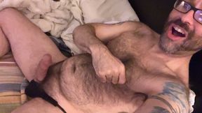 Handsome daddy gets horny before bed and needs to handle his boner