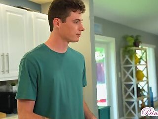 Stepsis I Can See Your Pussy