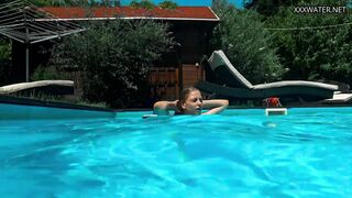 Smoking hot Hungarian Bonnie chick swimming