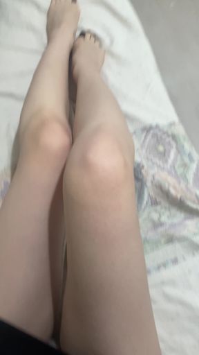 Do You Like My Legs Stepdaddy?