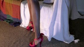 Shoeplay in satin shoes - wmv