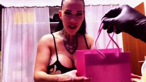 24. Advent Calendar 2025 - Delicately packaged - delivered directly