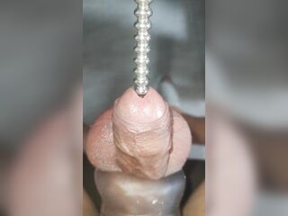 拘束阳具和睾丸插尿道棒