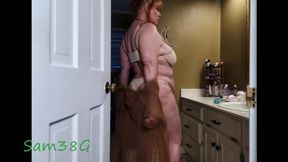 Wet pussy Masturbation in the bathroom with Sam38g