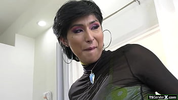 I need to spank my shemale stepdaughter