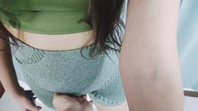 rosibel lets herself be fucked by her technician for having fixed her phone and not having a way to pay for the favor!!