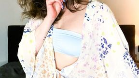 I Am Really Horny Today - OneBlueIris Surprises Herself with How Much She Squirts - Njoy Wand & Magic Wand