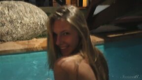 Beautiful Blonde Anjelica Nude In a Tropical Night!