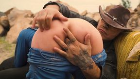 Fallout XXX - Lucy fucked by ghoul Cooper in the wasteland