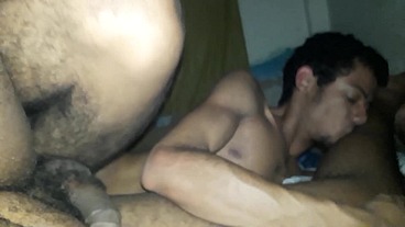 085 Wetting the whole bed while taking dick