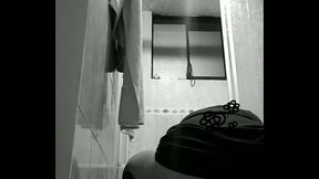 Una noche solita en el ba&ntilde_o