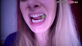 CRUNCHY CEREAL CHEW 1080P