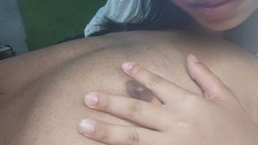 sexy fetiche de pezones, abney chupa, lame y muerde los pezones masculinos de su amante / abneyzimmer / leandrozimmer