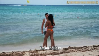 Beach Babe CatchingGoldDigger Gets Picked Up by Antonio Mallorca for Steamy Fun
