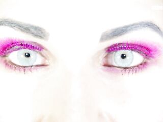 Thrall of my eyes...