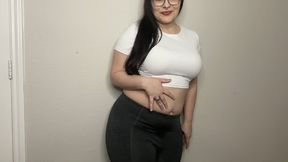 Thick MILF's Farting Red Light Green Light JOI: Jeans to Leggings Ass Tease & Cum Control