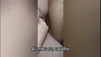 Novinha sofrendo para da o cu, neg&atilde_o dotado arrega&ccedil_ou