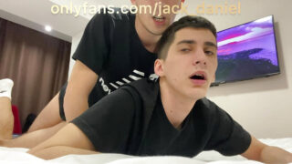 Røff sex blowjob, creampie, onani, røff, sædsprut, uten kondom, kommer – amatør unge gutter, stor pikk i rumpa