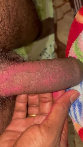 India desi gay black cock with bottle playing   Clip 2