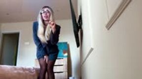 I laugh and humiliate your Small Dick Loser