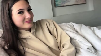 Sophie Tyler - Sick Day tinr