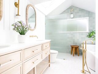 [F4M] Now I Get to Hold Your Rod! [watersports]mentions of[peeing][throne-room][schlong holding][rod]