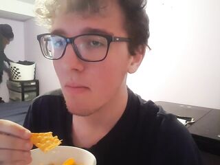 ASMR LOVELY CHILI HEAT DORITOS.