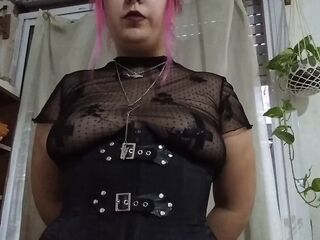 Pov: Reyna gótica culona te rompe el corazón (Humillacion)