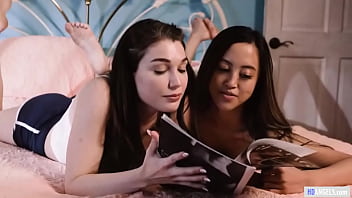 I&#039_m afraid of dark, do something for me! - Alexia Anders and Lily Lou