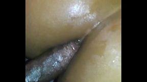 Big Ass hottie gets Anal Cumshot on Webcam