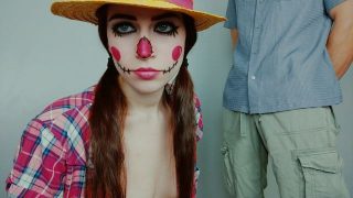 Clown Girl Cosplayer Gives Deepthroat Blowjob And Gets Cum All Over Her Face